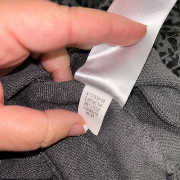 Old Navy girls M 8 gray black cheetah crop hoodie - Picture 8 of 9